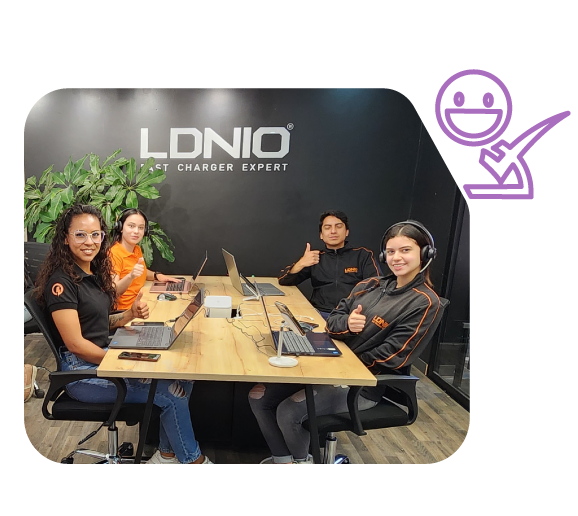 equipo de trabajo de tienda online en Ecuador atención al cliente